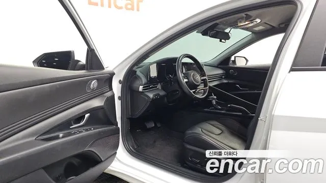 Hyundai Avante 2022 thumb 10