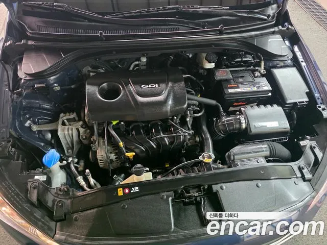 Hyundai Avante 2017 thumb 6