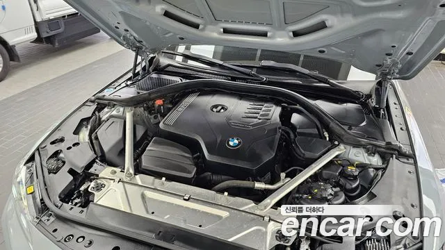 BMW 4-Series 2021 thumb 6