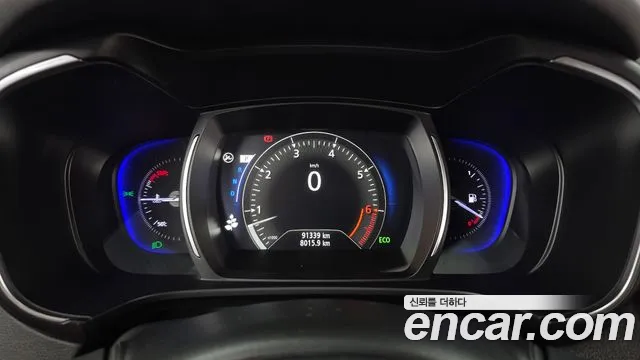 Renault-KoreaSamsung Koleos 2019 thumb 8