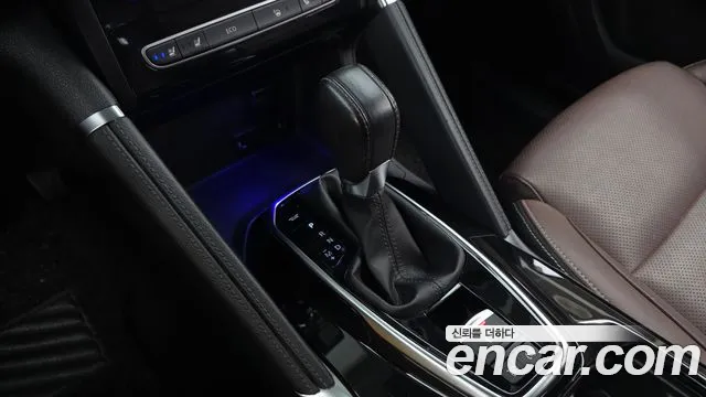 Renault-KoreaSamsung Koleos 2019 thumb 9