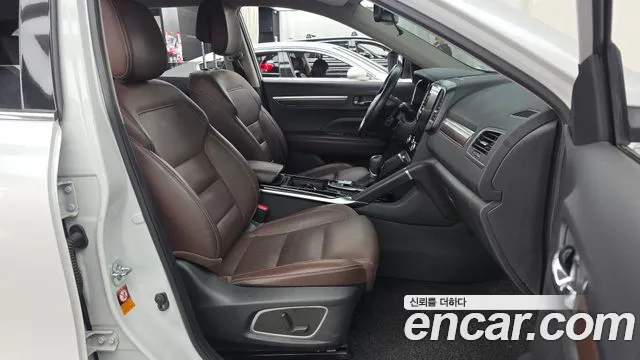 Renault-KoreaSamsung Koleos 2019 thumb 11