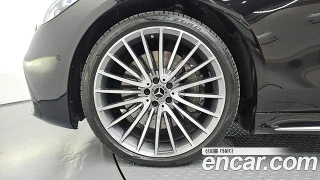 Mercedes-Benz S-Класс 2023 thumb 5