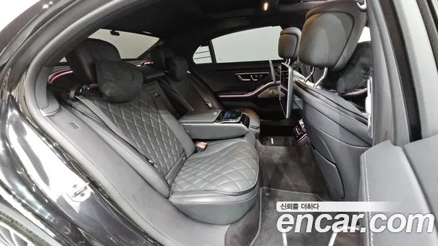 Mercedes-Benz S-Класс 2023 thumb 11