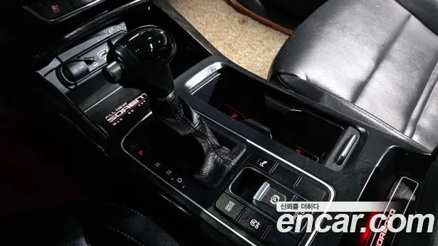 Kia Sorento 2016 thumb 9