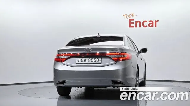 Hyundai Grandeur 2011 thumb 4