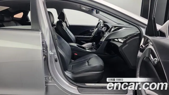 Hyundai Grandeur 2011 thumb 11