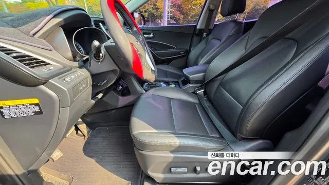 Hyundai Santa Fe 2017 thumb 10