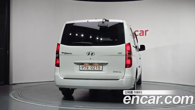 Hyundai Starex 2017 thumb 4