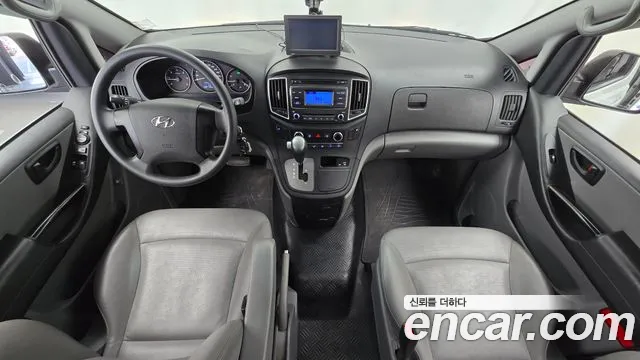 Hyundai Starex 2017 thumb 7