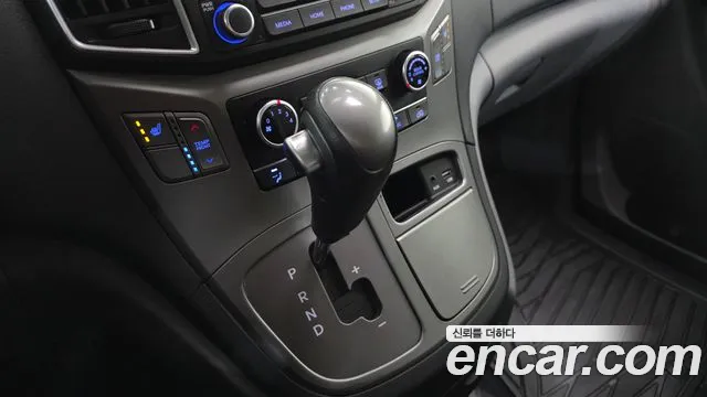 Hyundai Starex 2020 thumb 9