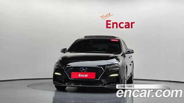 Hyundai i30 2018 thumb 2