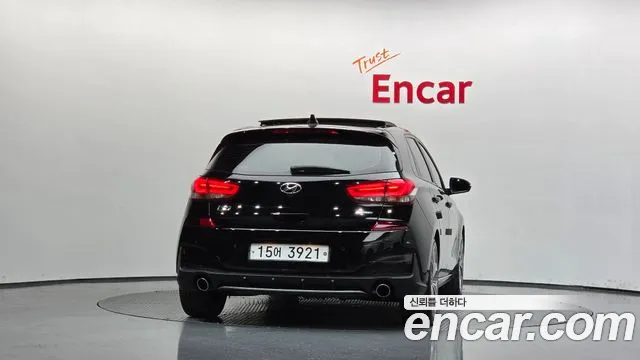 Hyundai i30 2018 thumb 3