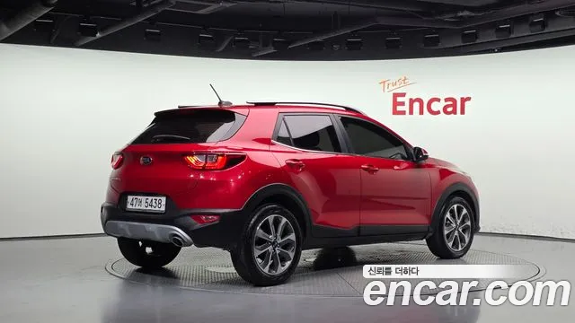 Kia Stonic 2017 thumb 2