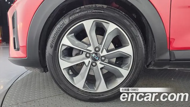 Kia Stonic 2017 thumb 5