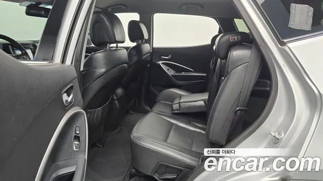 Hyundai Santa Fe 2013 thumb 11