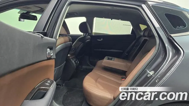 Kia K5 2016 thumb 11