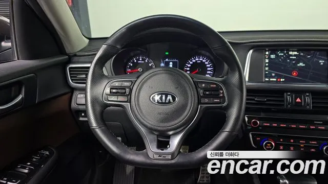 Kia K5 2016 thumb 12