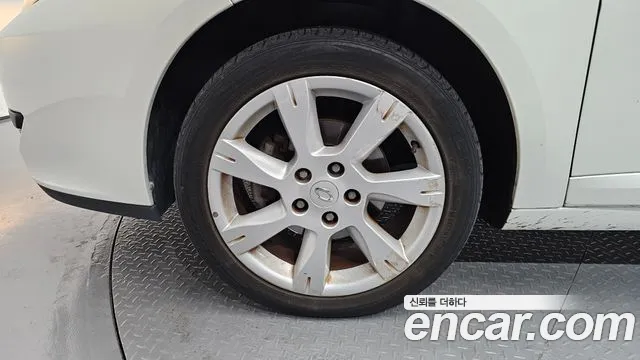 Renault-KoreaSamsung Fluence 2010 thumb 5