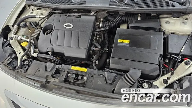 Renault-KoreaSamsung Fluence 2010 thumb 6