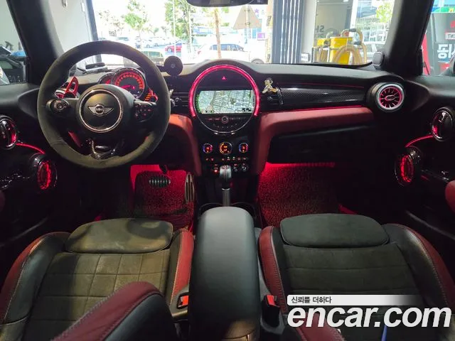 MINI Hatch 2017 thumb 7