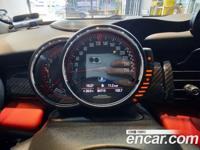 MINI Hatch 2017 thumb 8