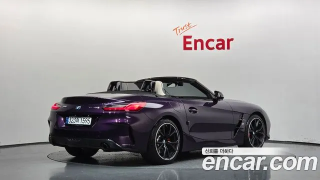 BMW Z4 2024 thumb 2