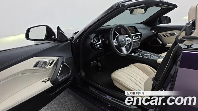 BMW Z4 2024 thumb 10