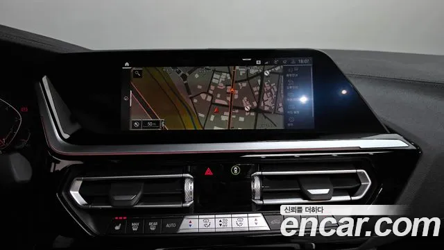 BMW Z4 2024 thumb 11