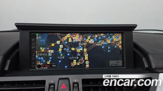 BMW Z4 2013 thumb 12