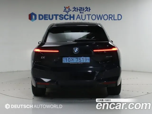 BMW iX 2022 thumb 5