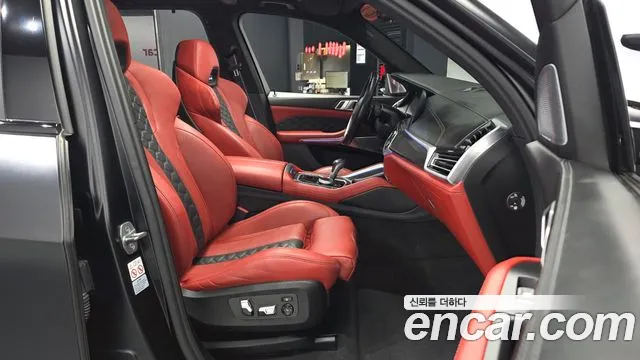 BMW X5M 2021 thumb 10