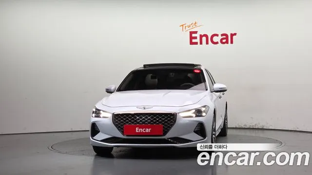 Genesis G70 2019 thumb 3