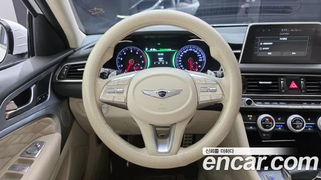 Genesis G70 2019 thumb 12