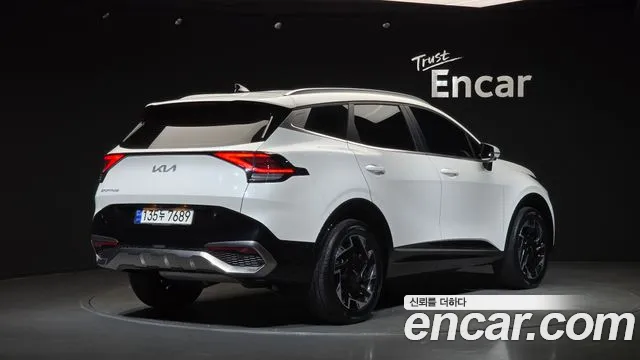 Kia Sportage 2023 thumb 2