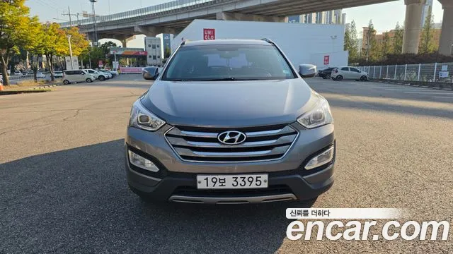 Hyundai Santa Fe 2012 thumb 3