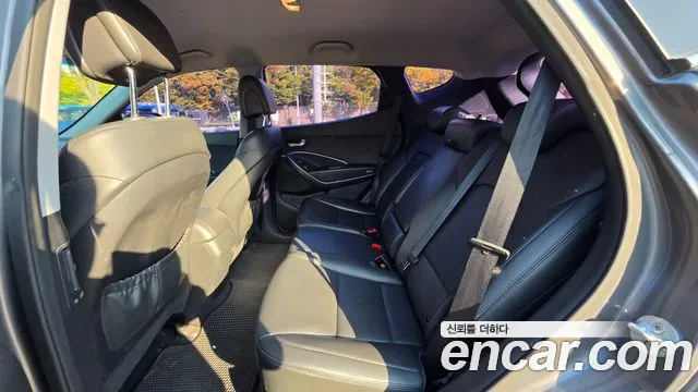 Hyundai Santa Fe 2012 thumb 10