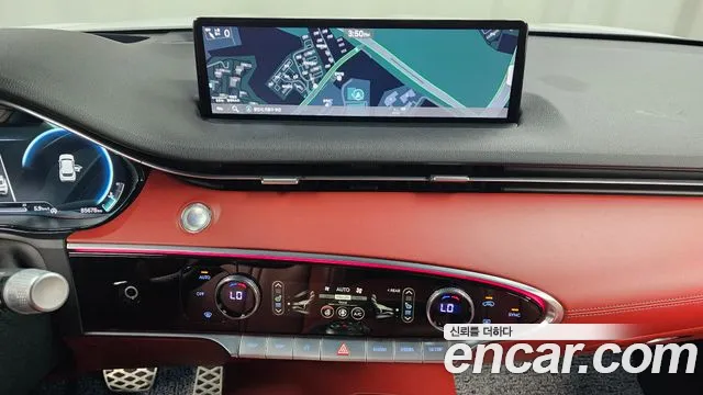 Genesis GV70 2023 thumb 11