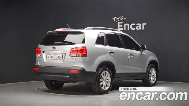Kia Sorento 2010 thumb 2