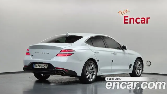 Genesis G70 2021 thumb 2