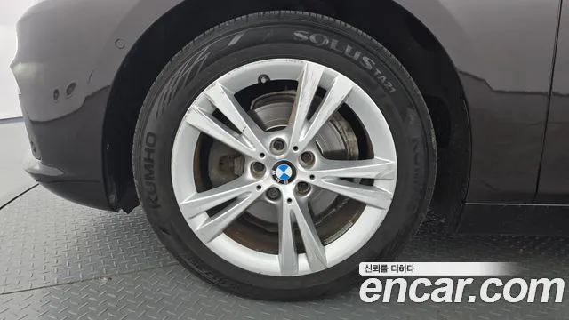 BMW 2-Series 2015 thumb 5