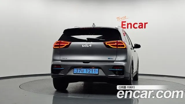 Kia Niro 2021 thumb 3