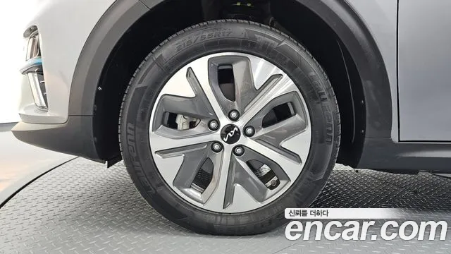 Kia Niro 2021 thumb 4