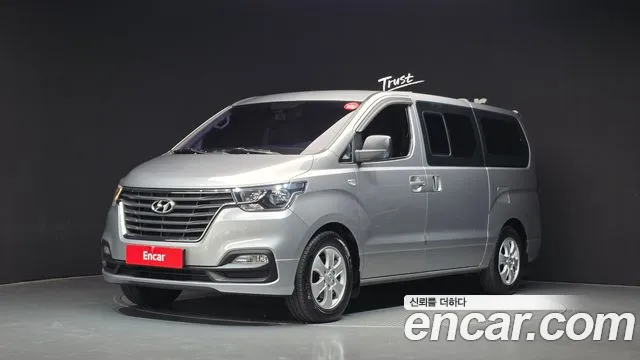 Hyundai Starex 2018 thumb 12