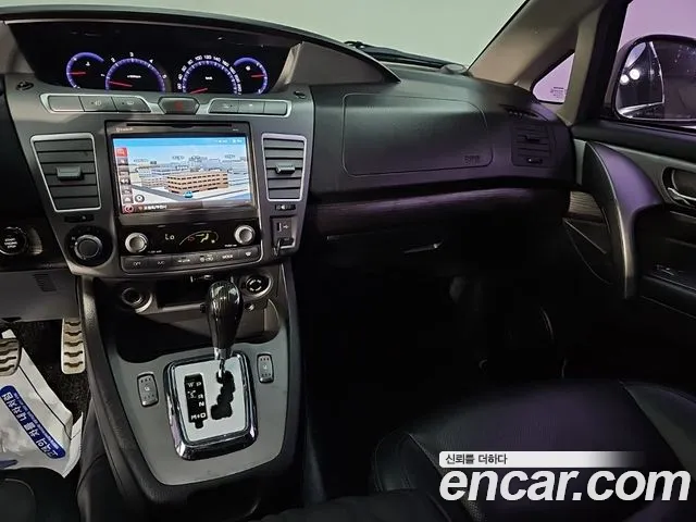 KG_Mobility_Ssangyong KORANDO 2016 thumb 10