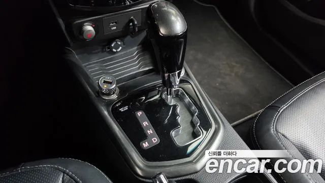 KG_Mobility_Ssangyong TIBOLI 2016 thumb 9