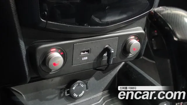 KG_Mobility_Ssangyong TIBOLI 2016 thumb 12