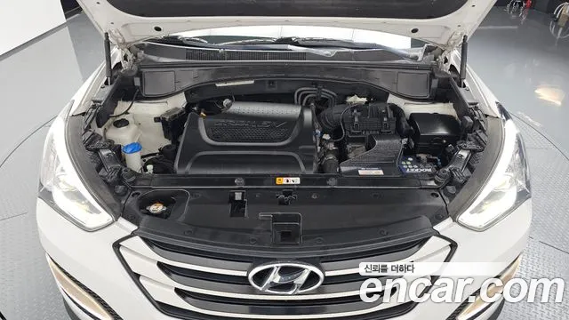Hyundai Santa Fe 2015 thumb 6