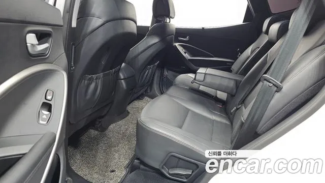 Hyundai Santa Fe 2015 thumb 12