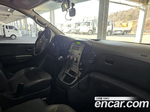 Hyundai Starex 2014 thumb 9